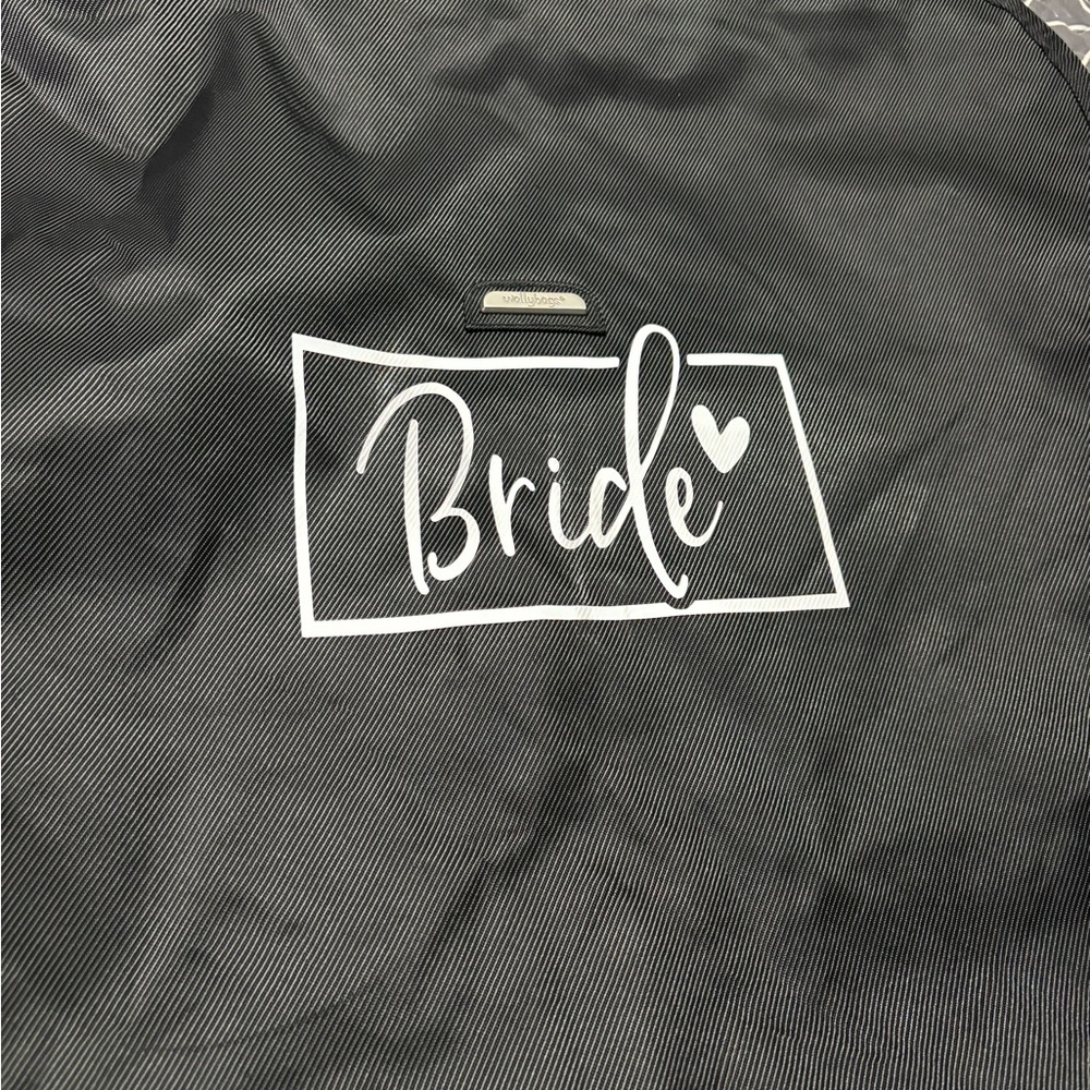 Wally garment bag 52” bride